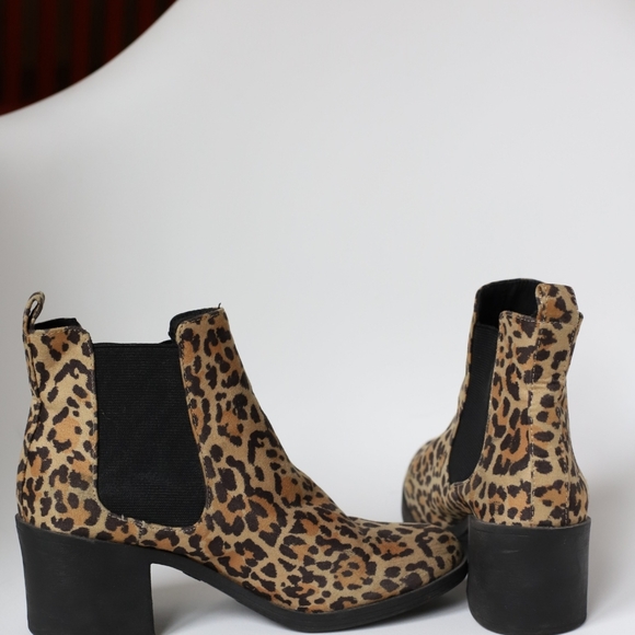 H&M Divided Leopard Print Ankle Booties - Picture 10 of 11